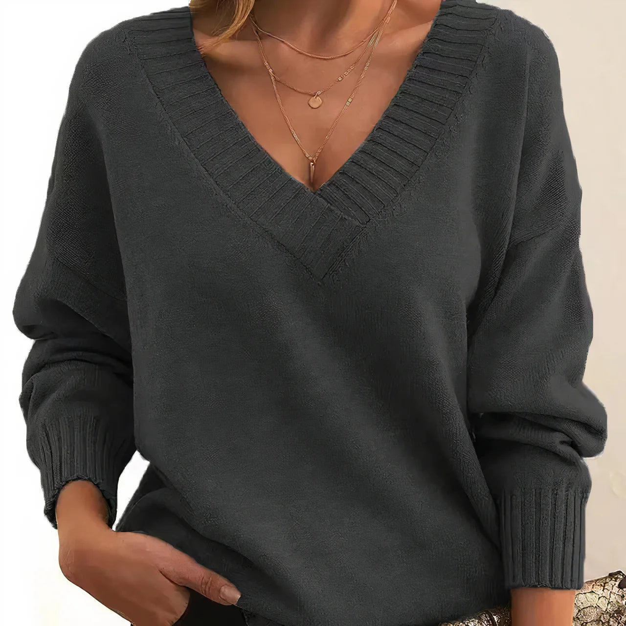 Ivy | Chic Sweater