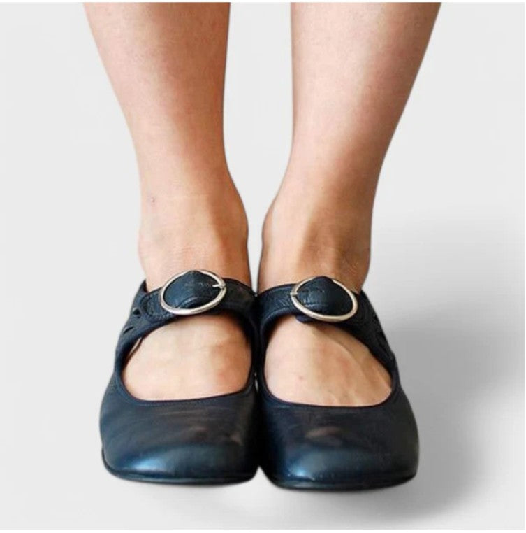 Lianne - Single Buckle Shoes