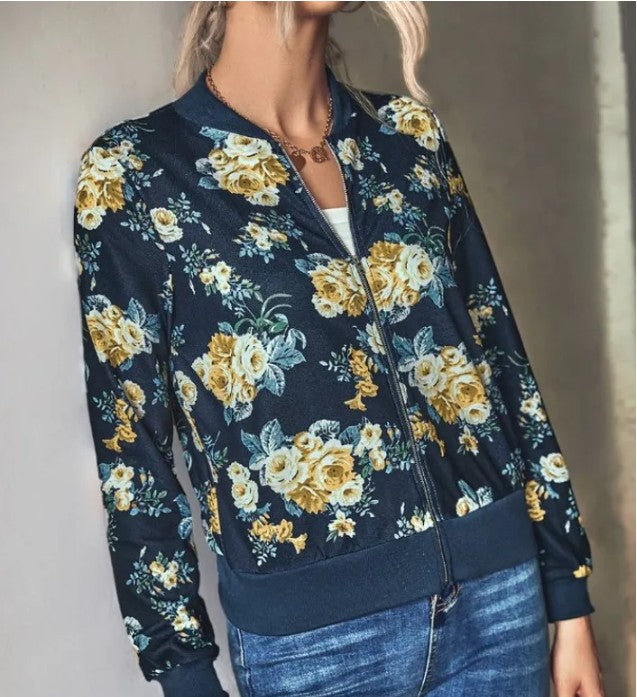Hazel – Bomber Jacket with Trendy Floral Print