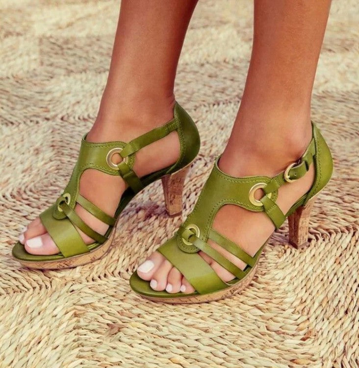 Vivia™ Comfortable sandals with heels