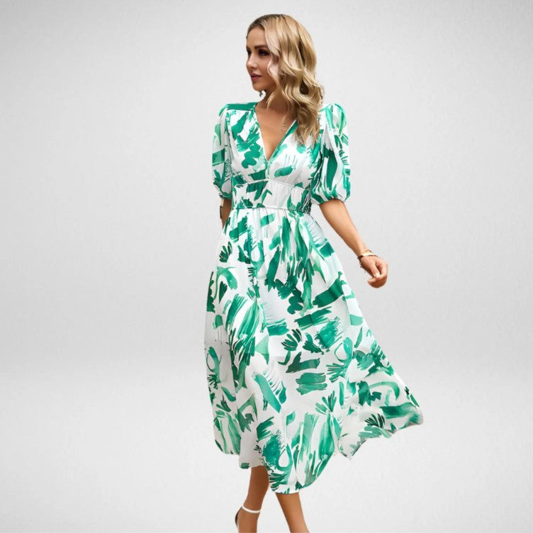 Romy – Charming V-neck dress