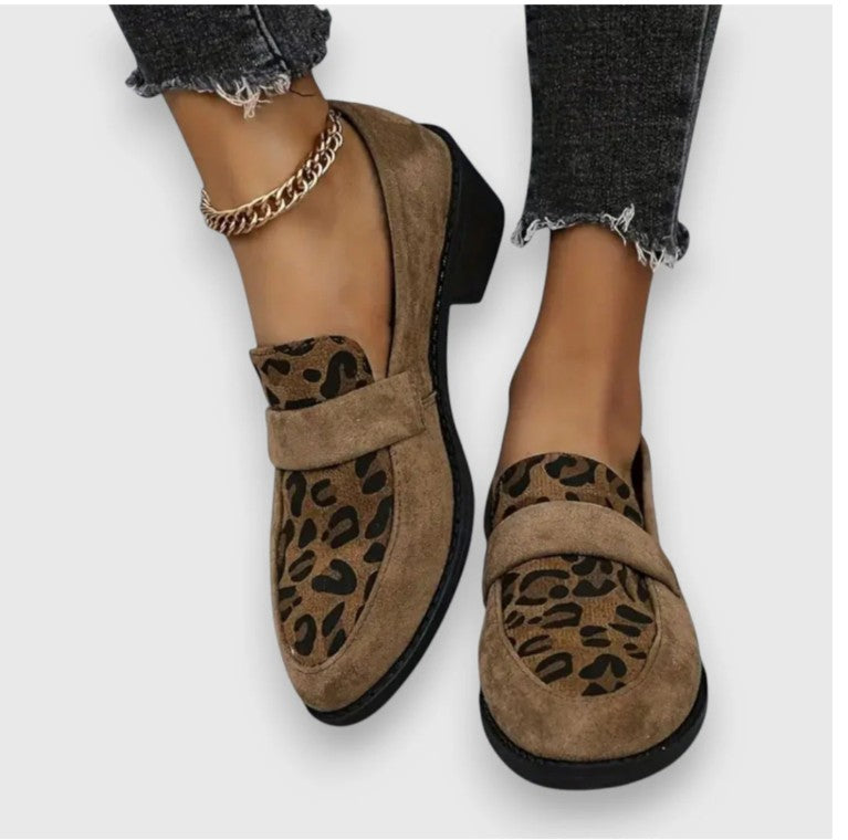 Lucinda - Elegant Leopard Print Loafer