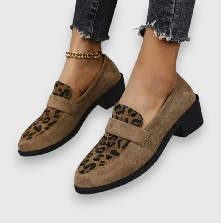 Lucinda - Elegant Leopard Print Loafer