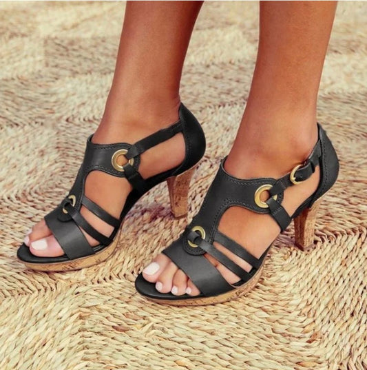 Vivia™ Comfortable sandals with heels
