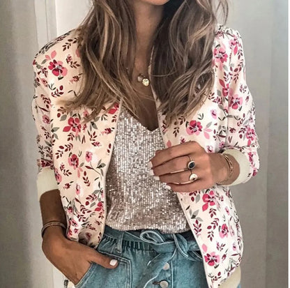 Hazel – Bomber Jacket with Trendy Floral Print