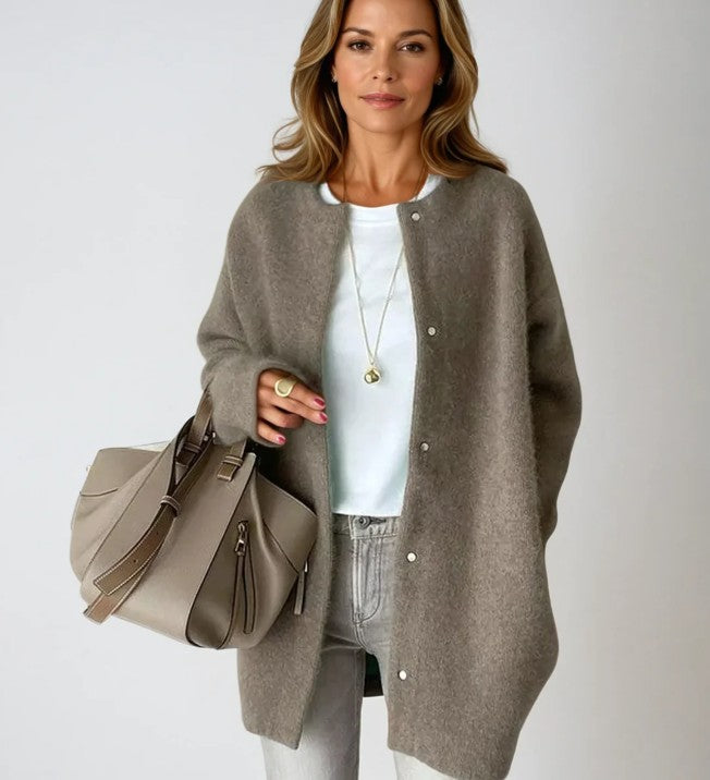 Lilly - Elegant Cardigan