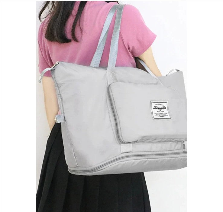 Sara - Foldable spacious travel bag
